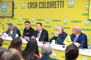 Vinitaly 2025 - Commissario UE Agricoltura Cristophe Hansen