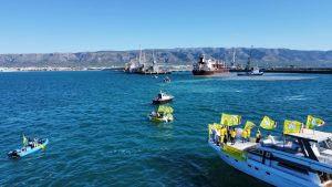 Blitz agricoltori Porto Manfredonia
